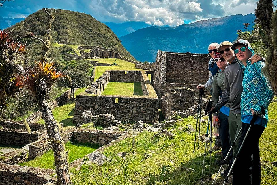 choquequirao-trek-machu-picchu-6-days-inca-trail-