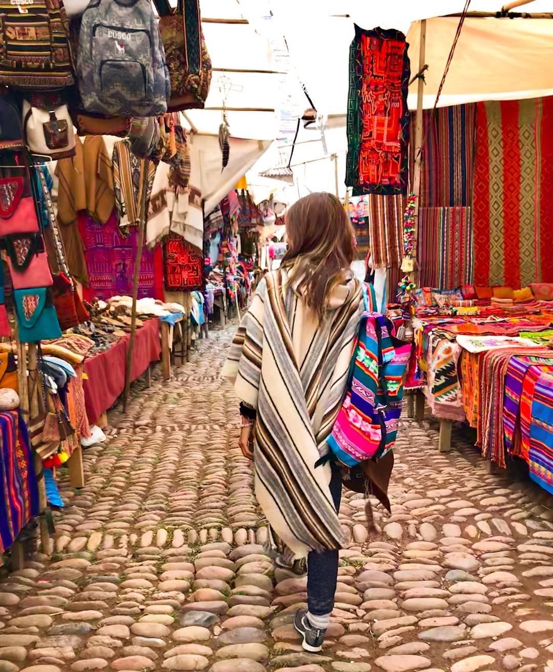pisac mercado artesanal
